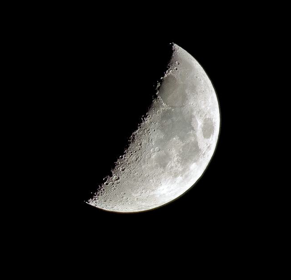 TONA BATHROOM VANITY-LUNAR ECLIPSE