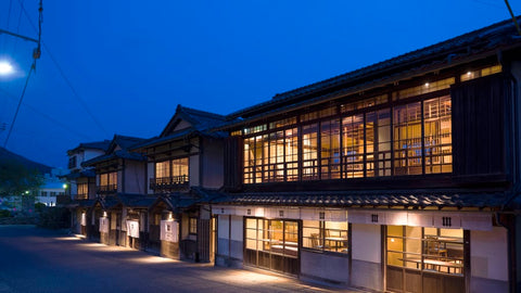 A new Japanese hotel to live like a medieval lord in a real castle keep--KELOPA