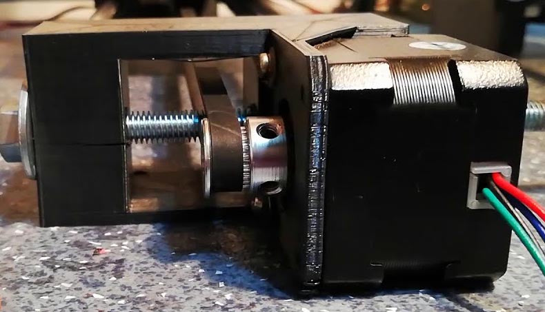 "3D printer stepper motor Good Condition,As advised,Works great,Great price!"said Finland