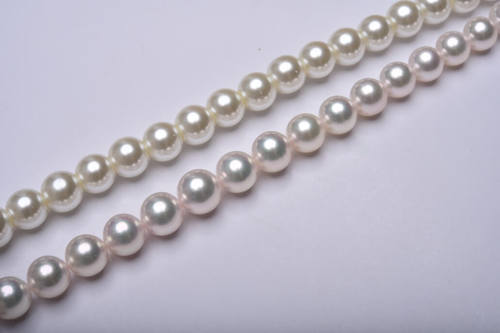 Three Techniques to Distinguish Genuine and Fake Pearls #pearl#jewelry