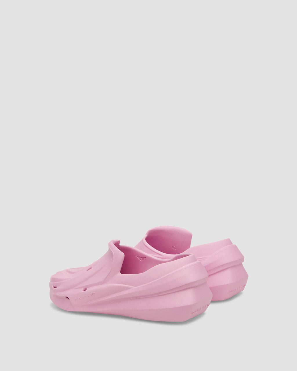 mono slip on