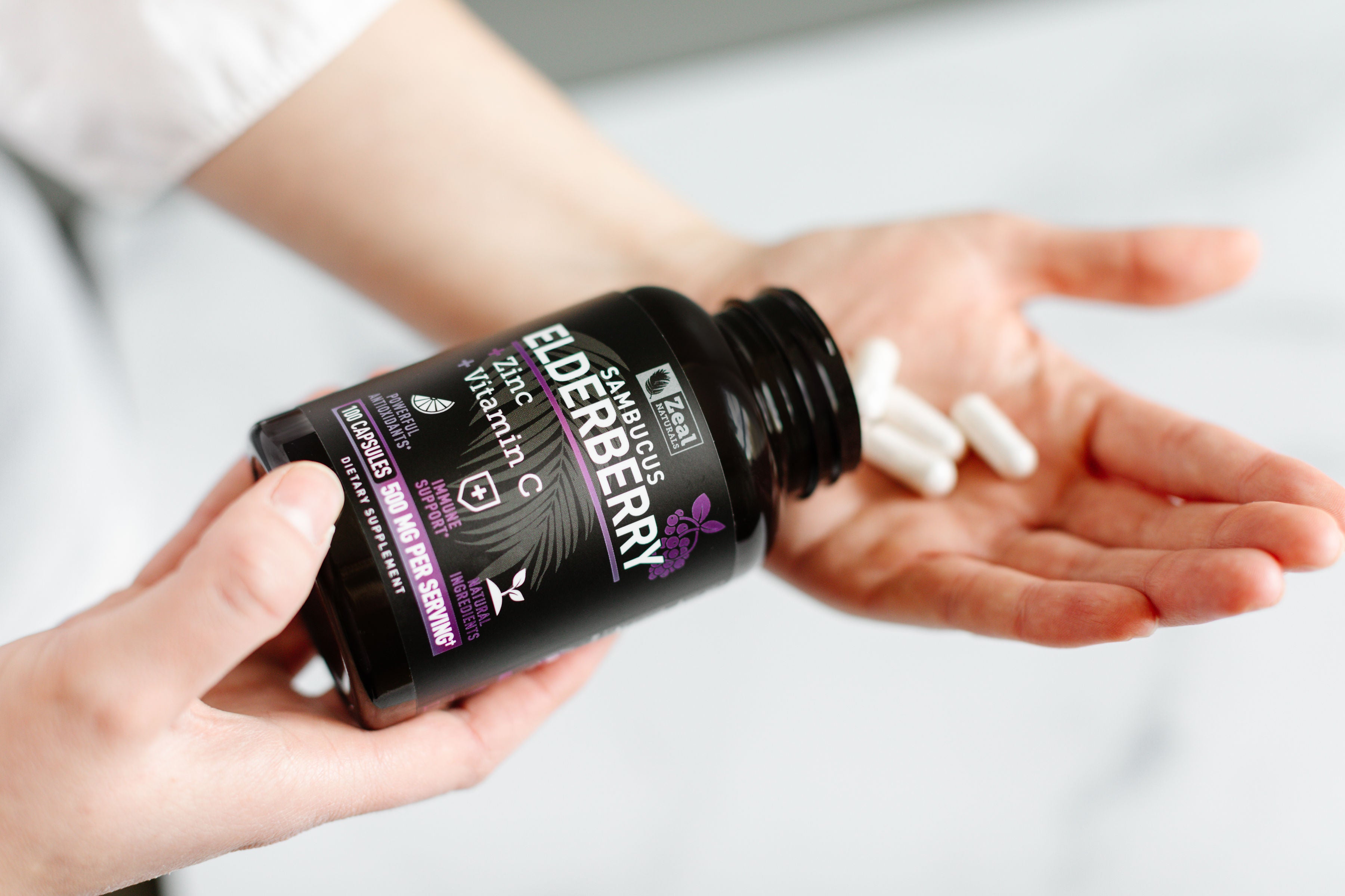 Elderberry Capsules With Zinc and Vitamin C