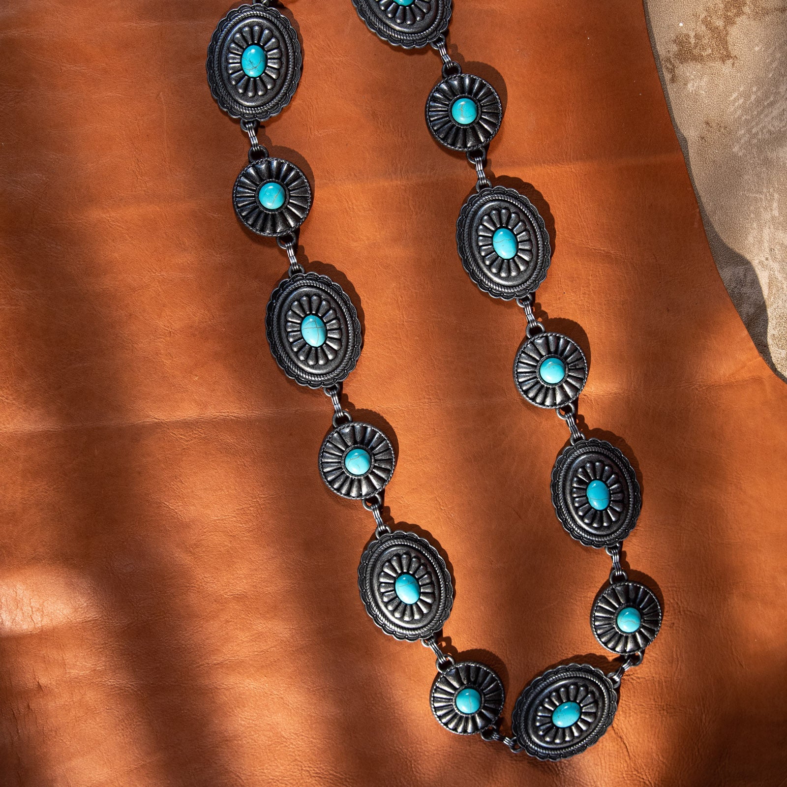 Rustic Couture Western Stone Concho Link Chain Belt