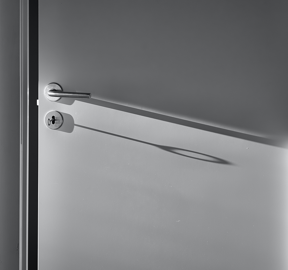 Buy Ozone Glass Door Handle With Lock Oghl 55 35x1500 Online At Low Prices In India Amazon In