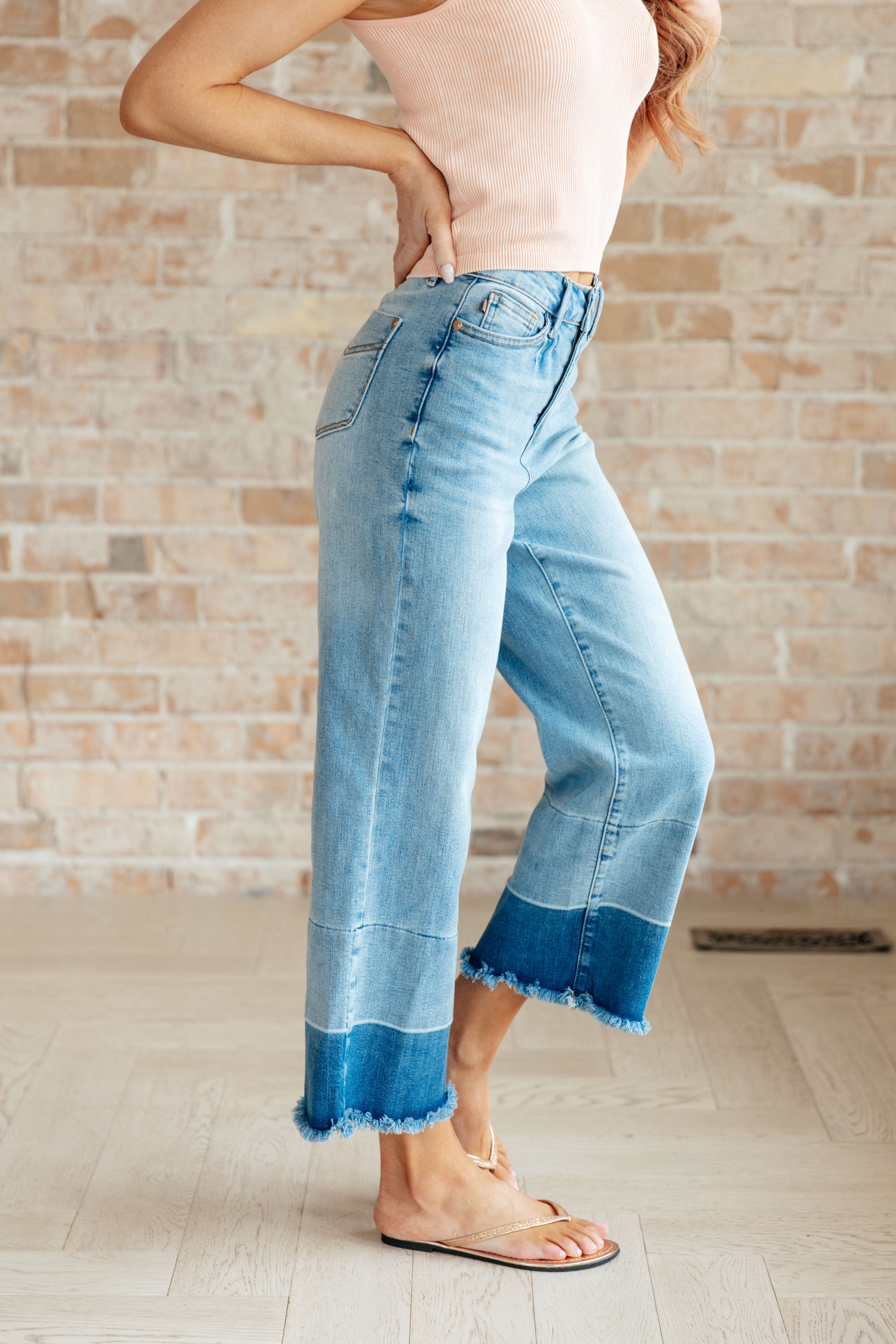 Judy Blue Medium Wash Olivia High Rise Wide Leg Crop Jeans