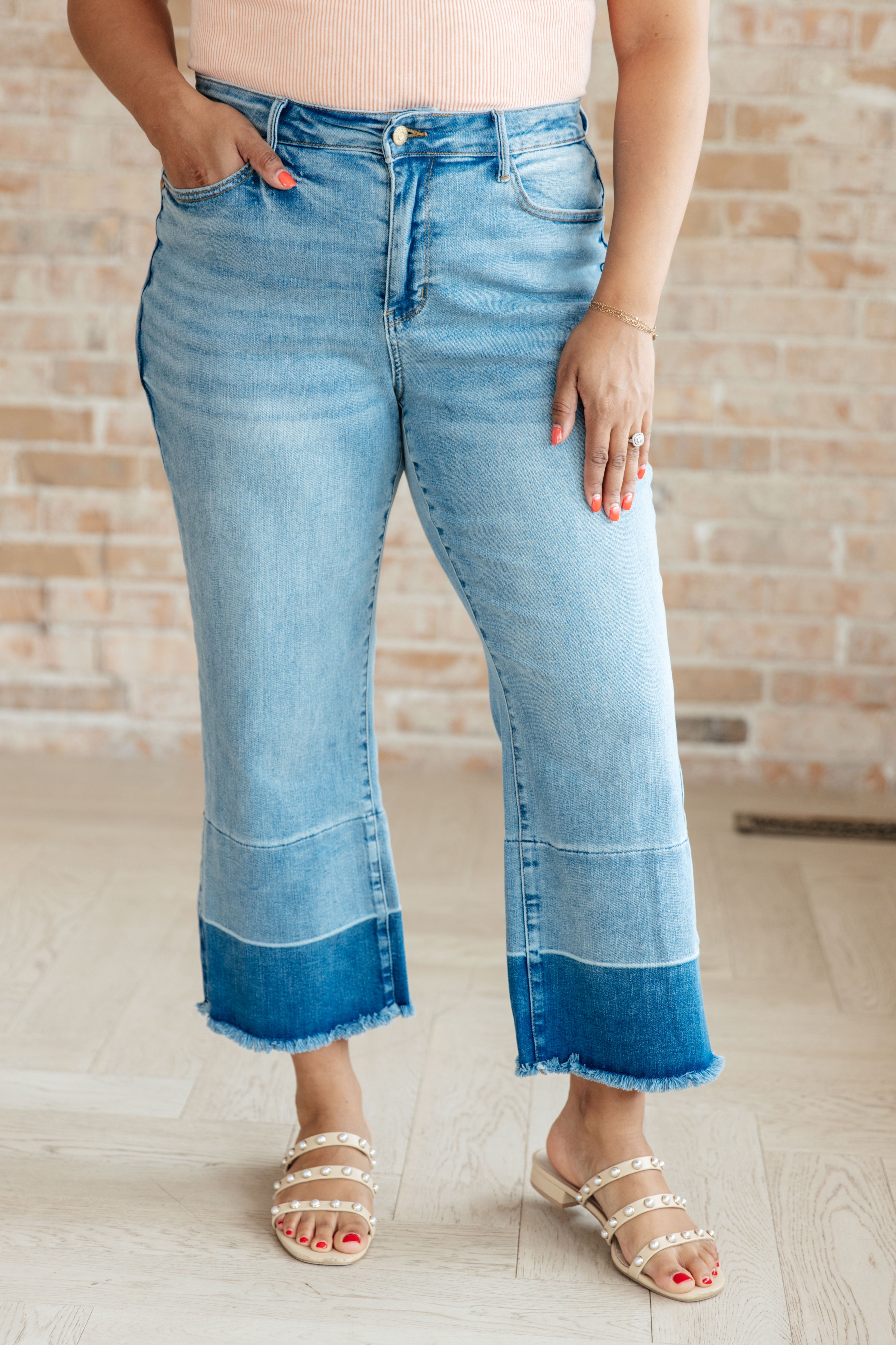 Judy Blue Medium Wash Olivia High Rise Wide Leg Crop Jeans
