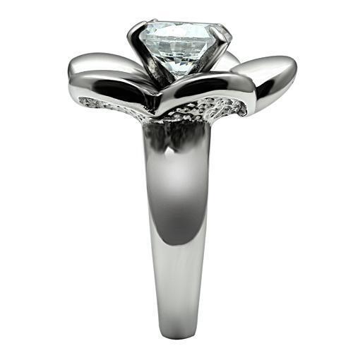 TK477 - Stainless Steel Ring High polished (no plating) Women AAA Grade CZ Clear