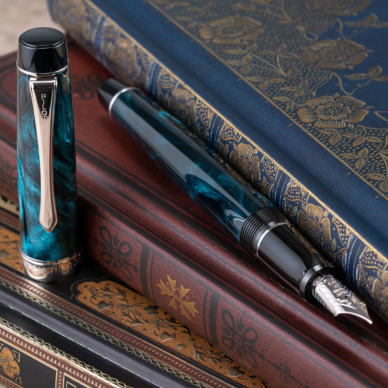 Pilot Custom Heritage SE Fountain Pen Marble Green