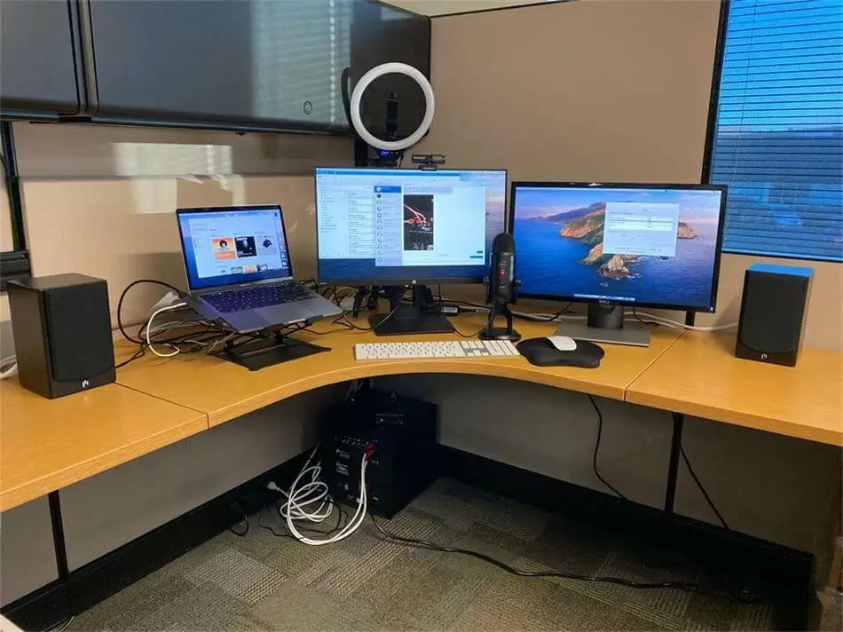 Aperionaudio-Allaire-Bluetooth-Powered-Gaming-Speaker-Pair-3