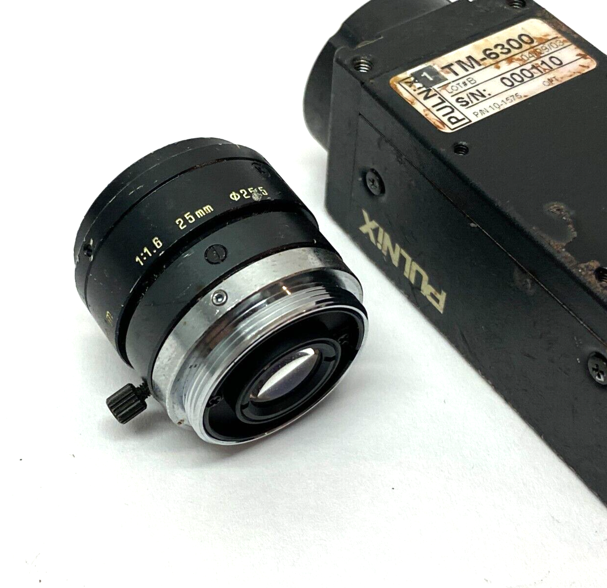 Pulnix TM-6300 Monochrome Full-Frame Shutter Camera 10-1575 w/ Lens