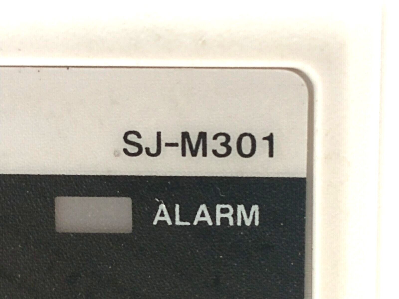 Keyence SJ-M301 High-performance Micro Static Eliminator Controller 24VDC