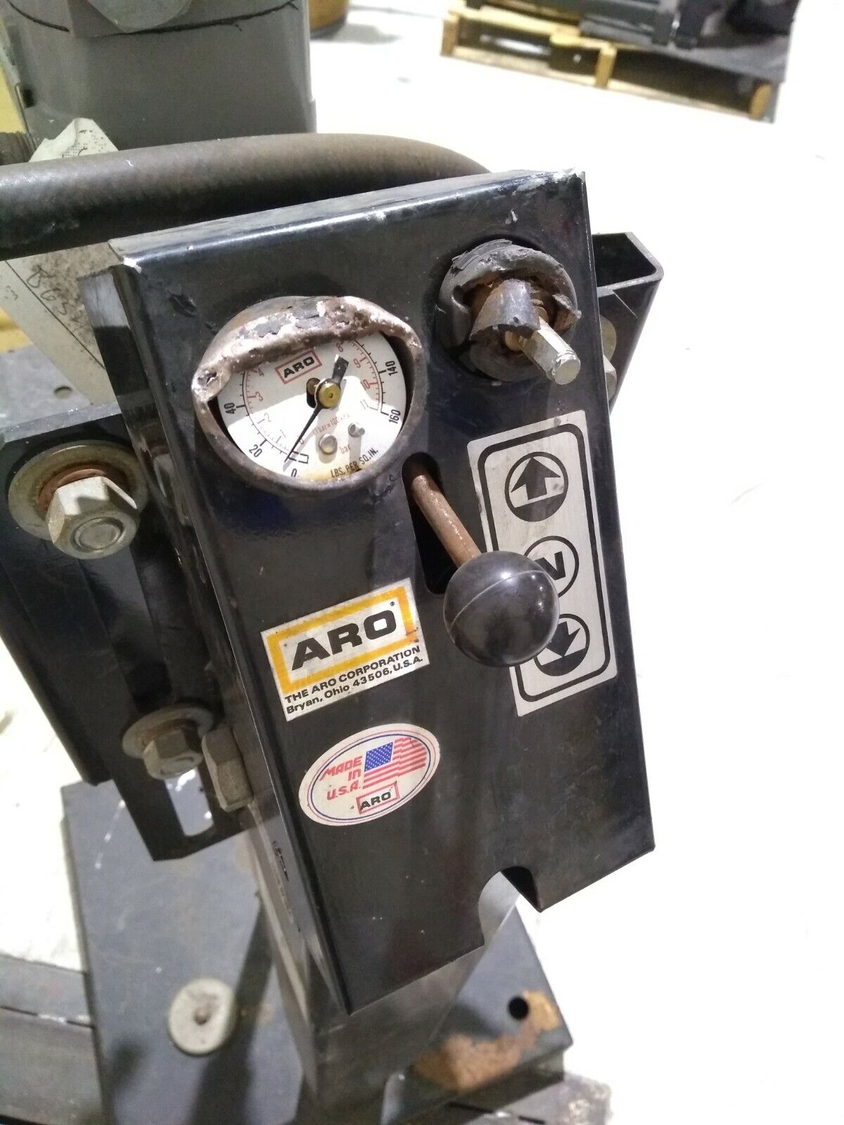 ARO 651605 with 650057-D 150 PSI MAX 10.3 BAR Pump