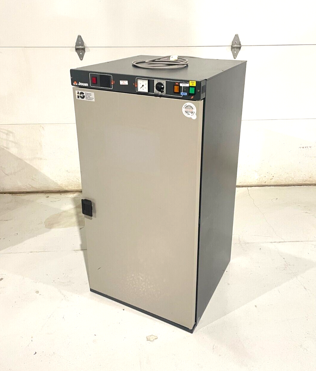 Jouan SA EU280 Laboratory Autoclave Oven, Heated Incubator Chamber, 1800W