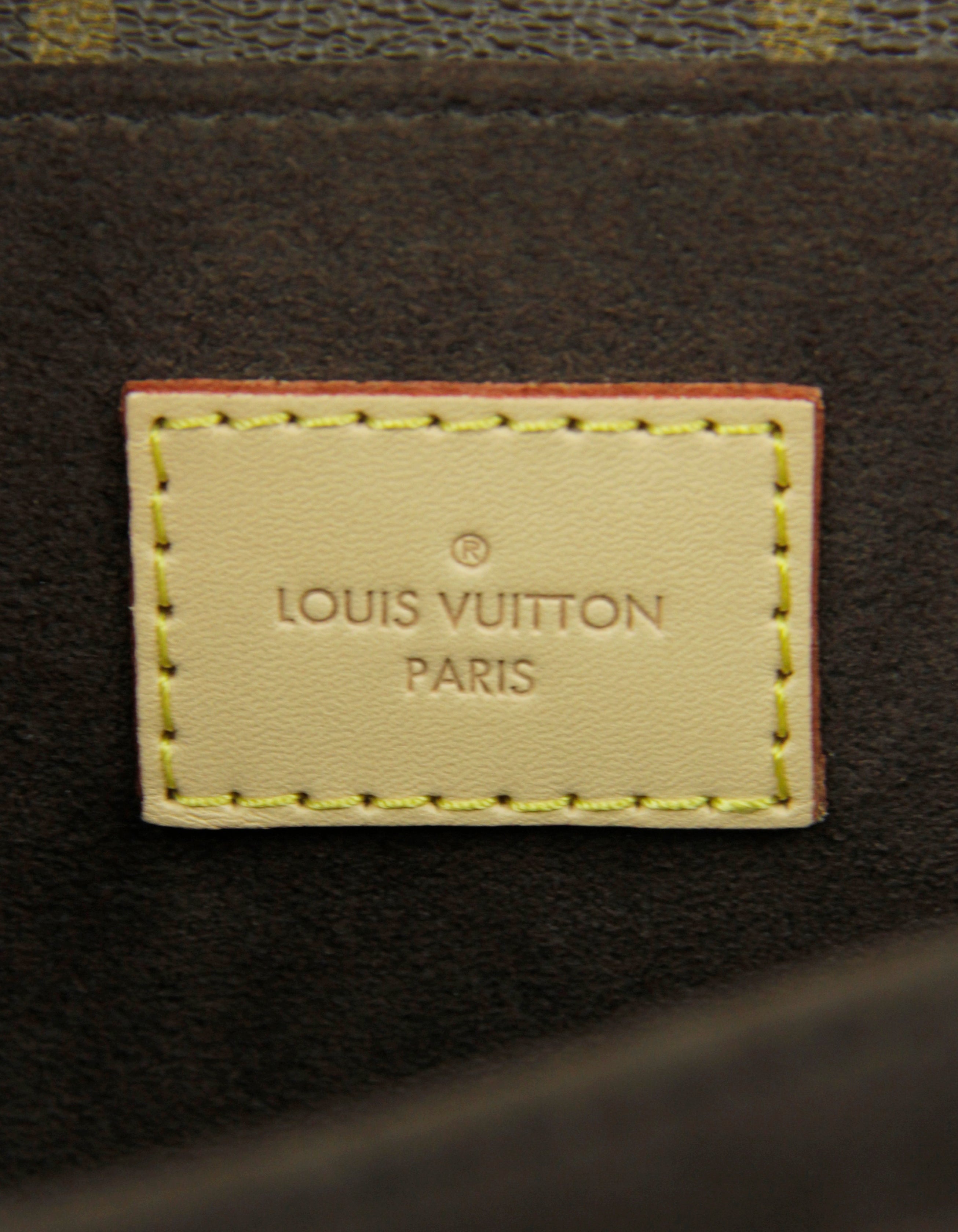 Louis Vuitton Monogram Pochette Metis Messenger Bag