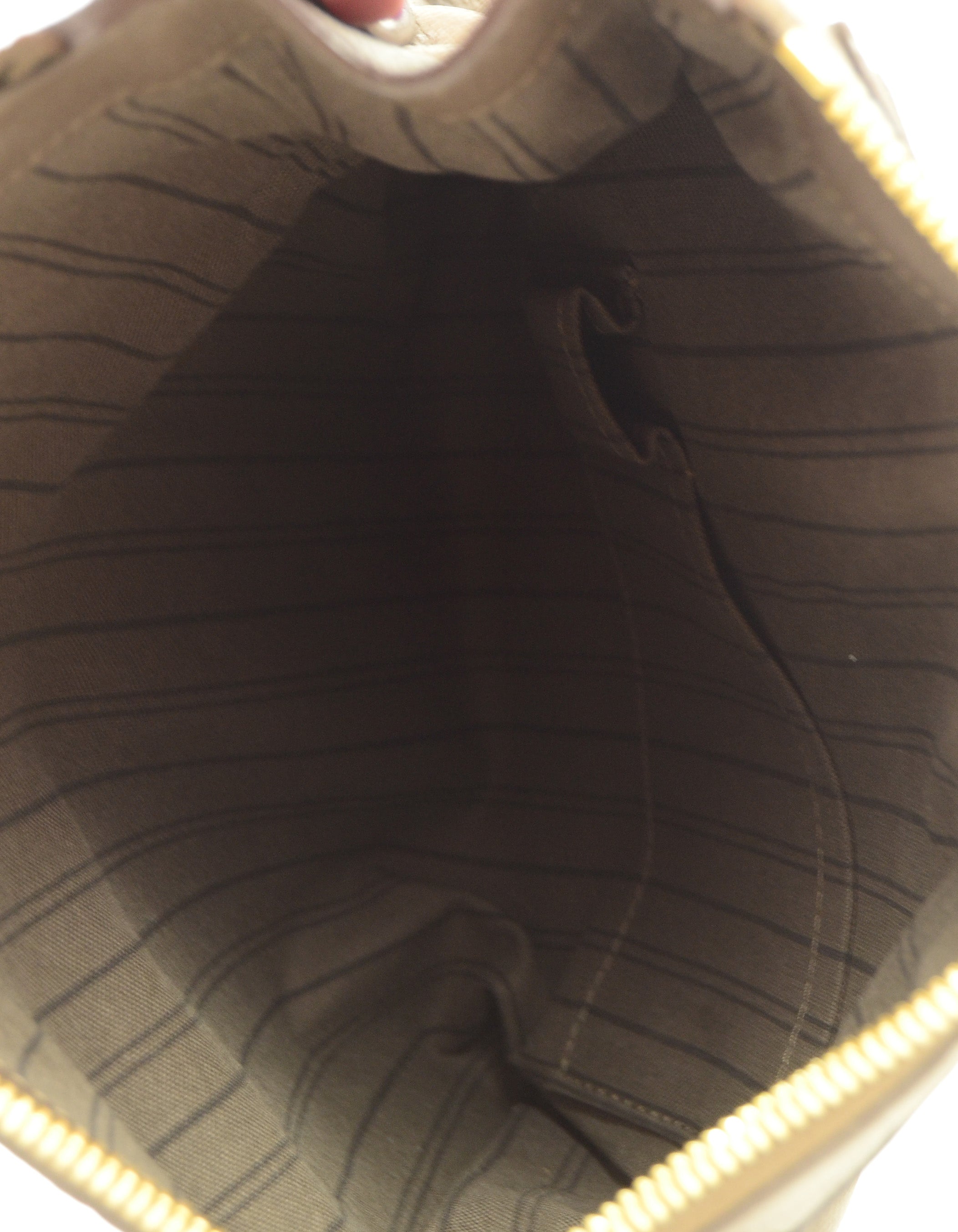 Louis Vuitton Ombre Leather Empreinte Monogram Petillante Clutch