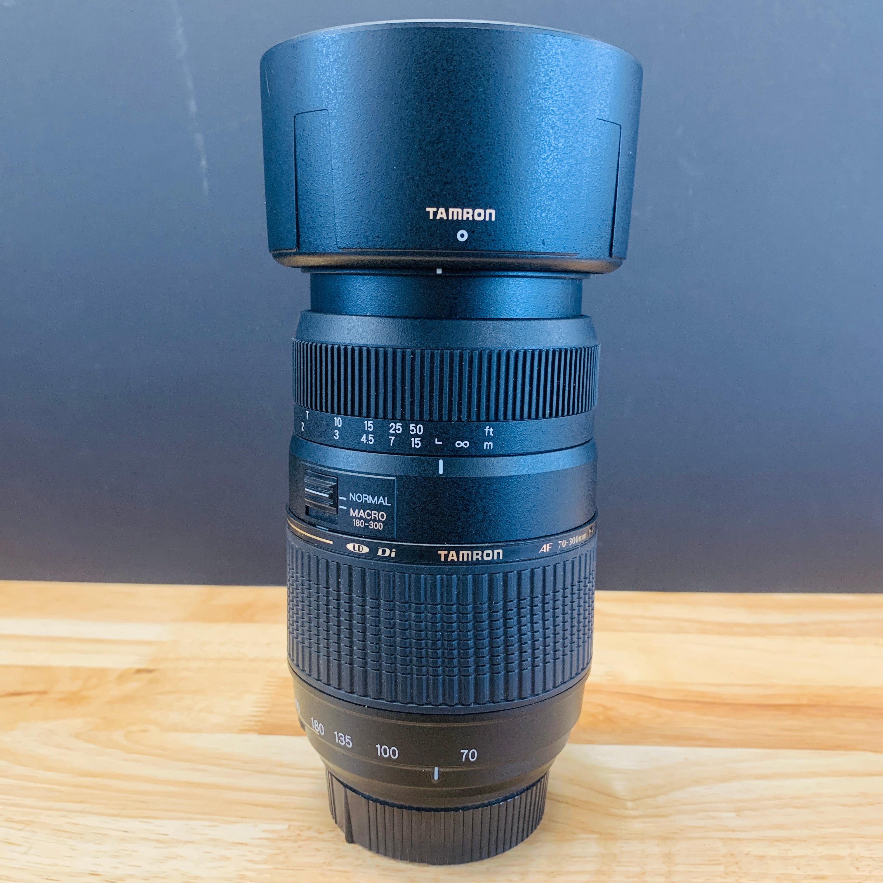 Tamron 70-300mm f/4-5.6 Macro D DI LD Tele-Macro 1:2 (A17) (5-Pin) Autofocus Lens for Nikon {62}