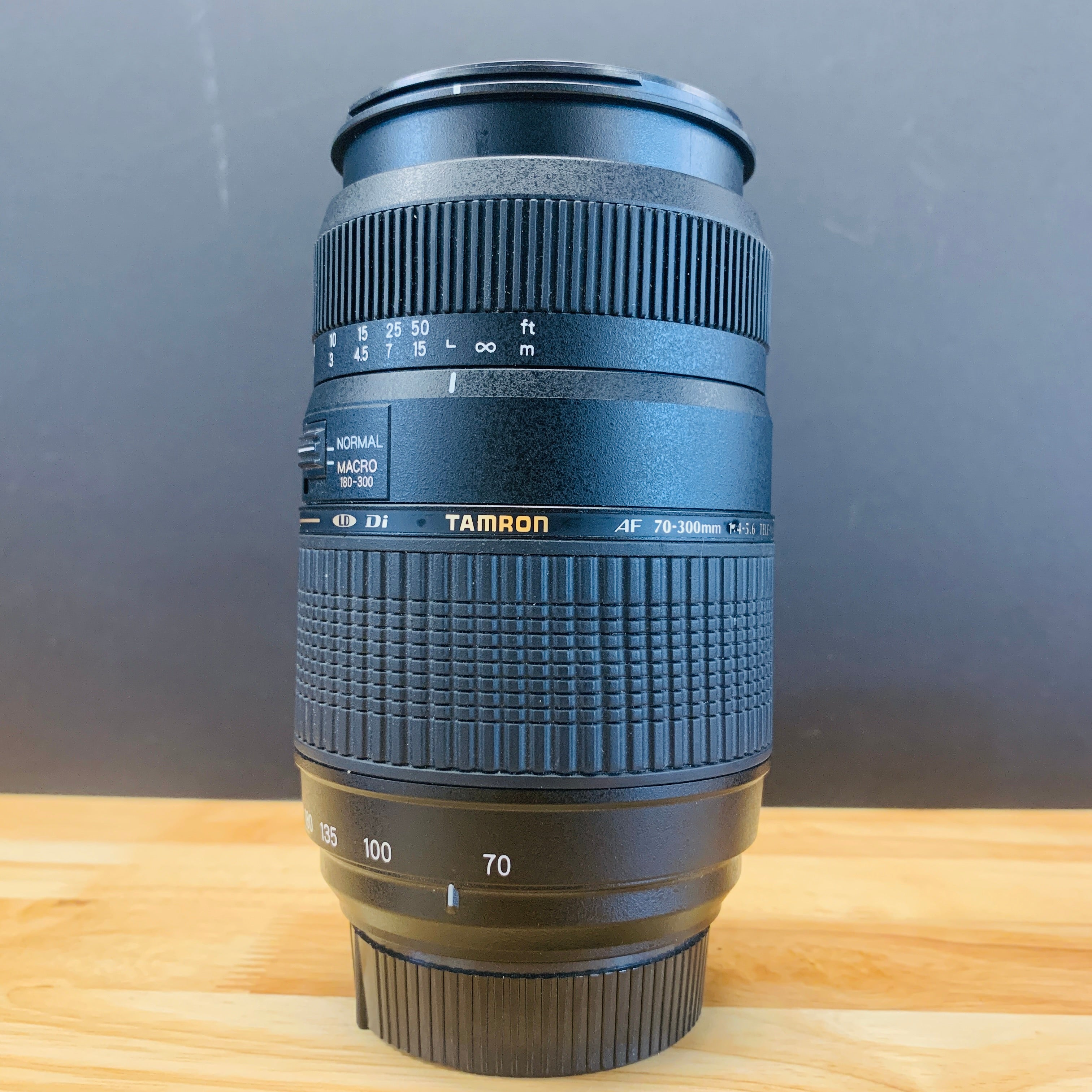 Tamron 70-300mm f/4-5.6 Macro D DI LD Tele-Macro 1:2 (A17) (5-Pin) Autofocus Lens for Nikon {62}