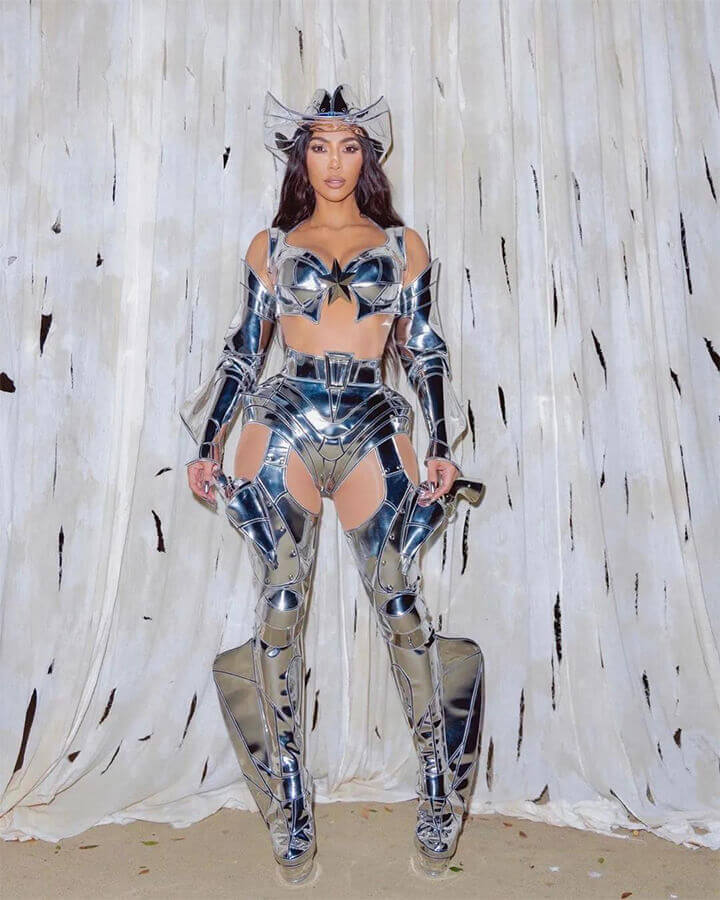 Kim Kardashian 2021 Halloween Costume