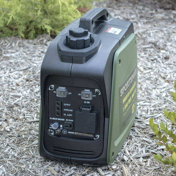 Restored Scratch and Dent Sportsman GEN1000i 1000 Watt Inverter Generator for Sensitive Electronics (Refurbished)