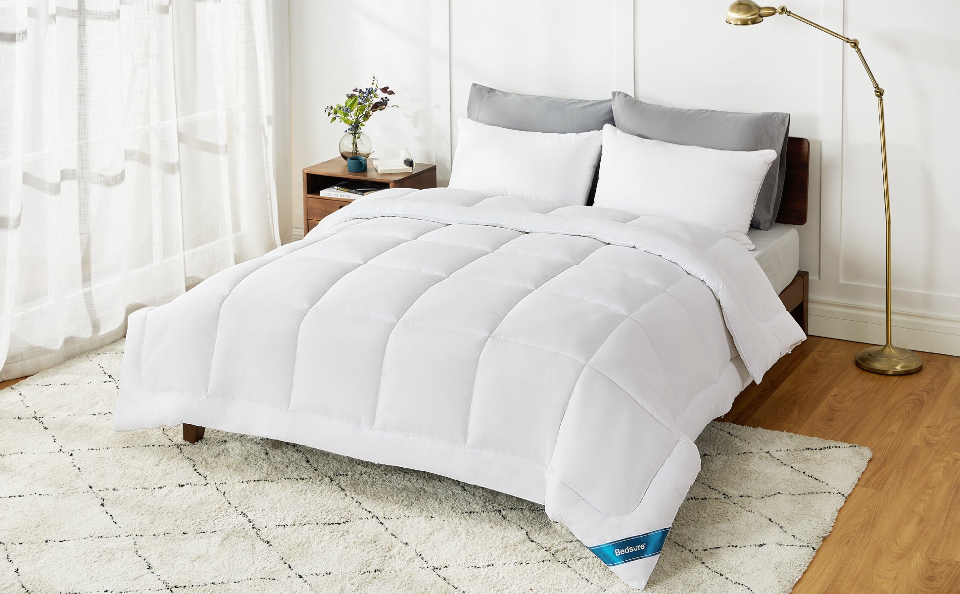 All-season Down Alternative Comforter Set | Bedsure 5