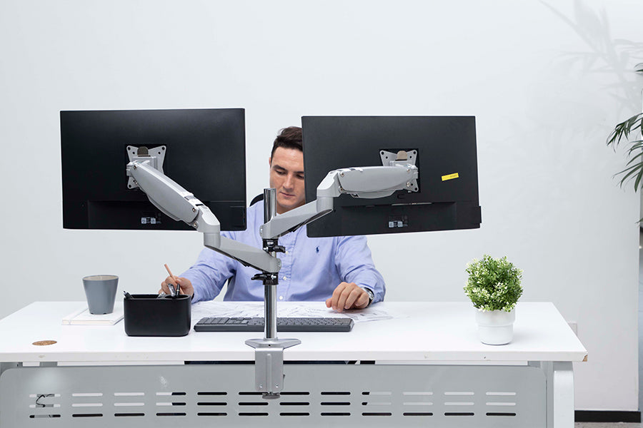 dual-monitor-arm