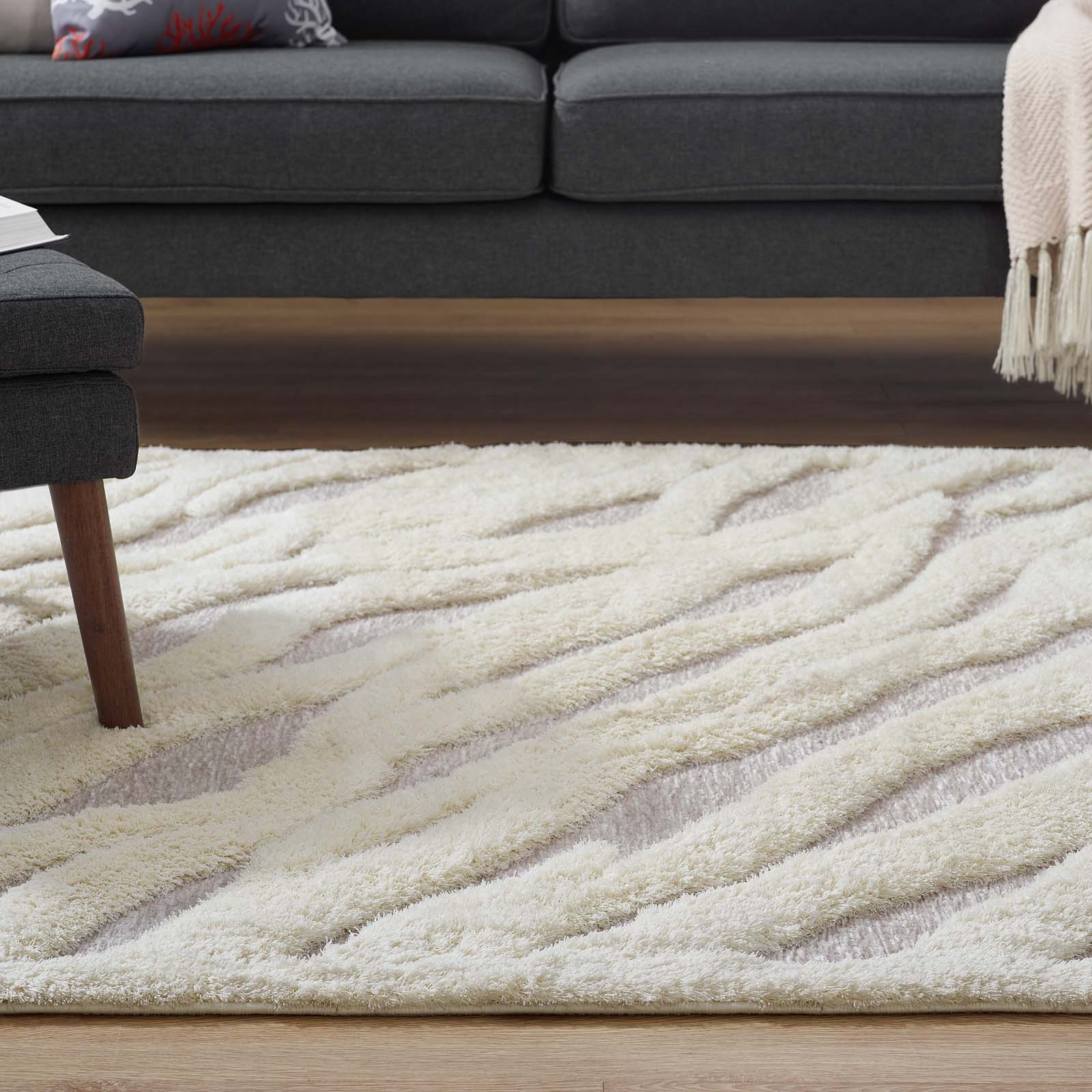 Whimsical Current Abstract Wavy Striped 5x8 Shag Area Rug