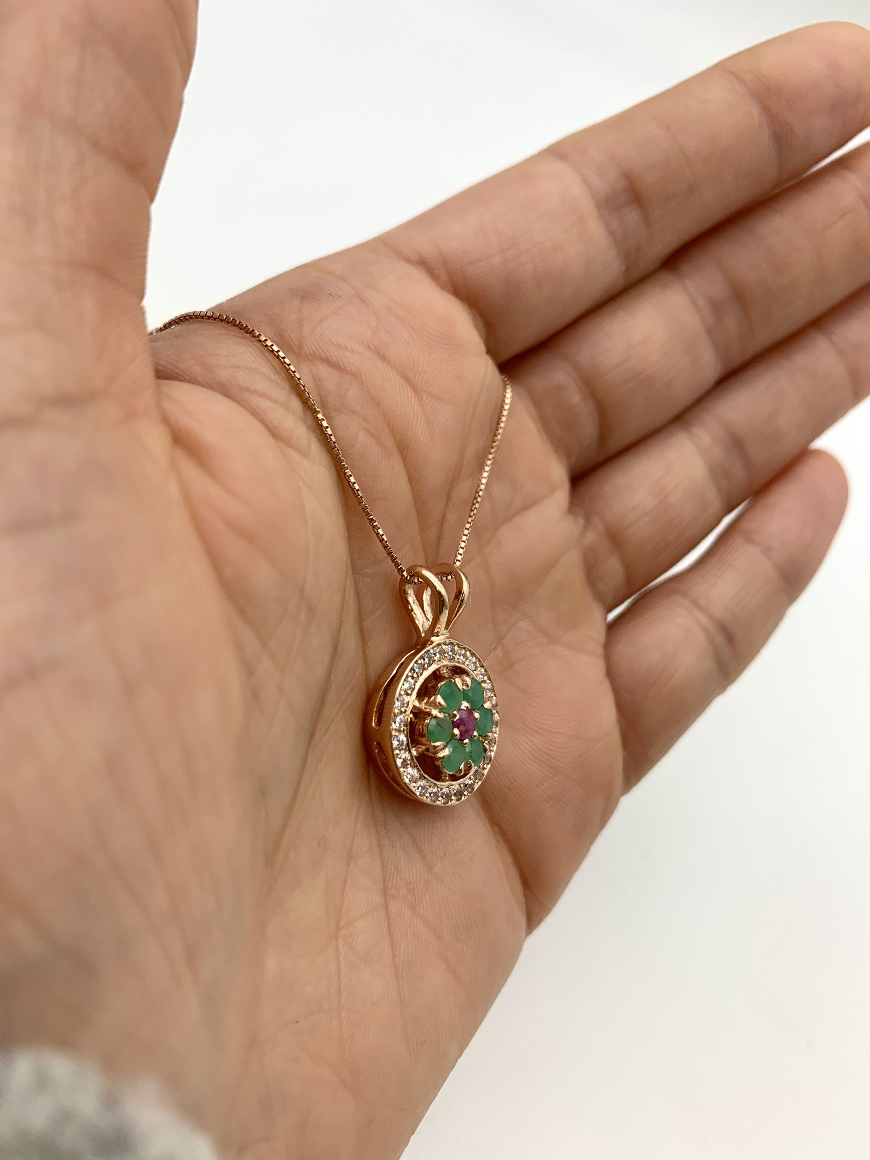 Green Emerald Flower Necklace - Natural Emerald Necklace - Vintage Rose Gold Pendant