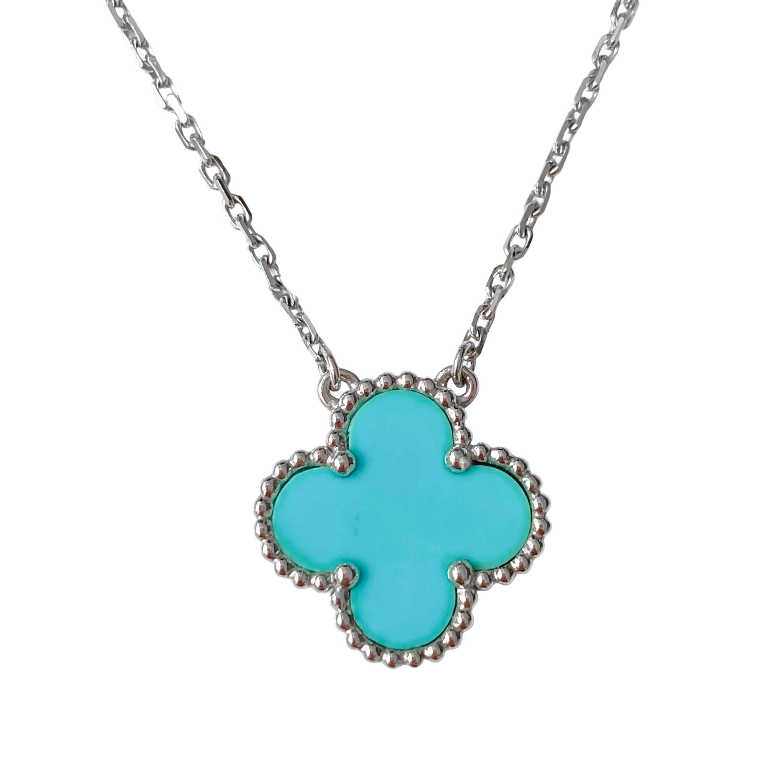 Vintage Alhambra Pendant Necklace in 18k White Gold Turquoise