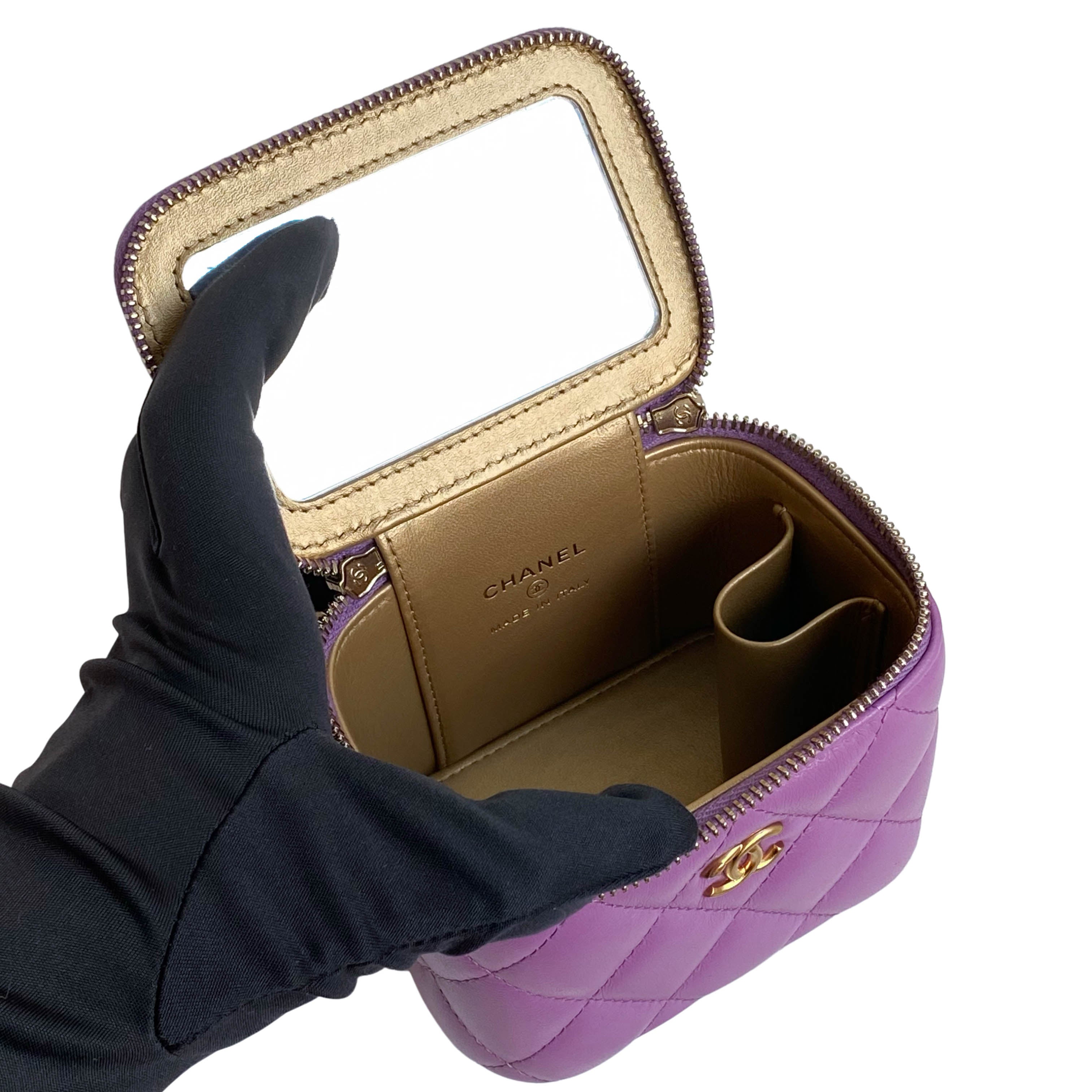 Pearl Crush Mini Vanity Case with Chain 22S Purple Lambskin