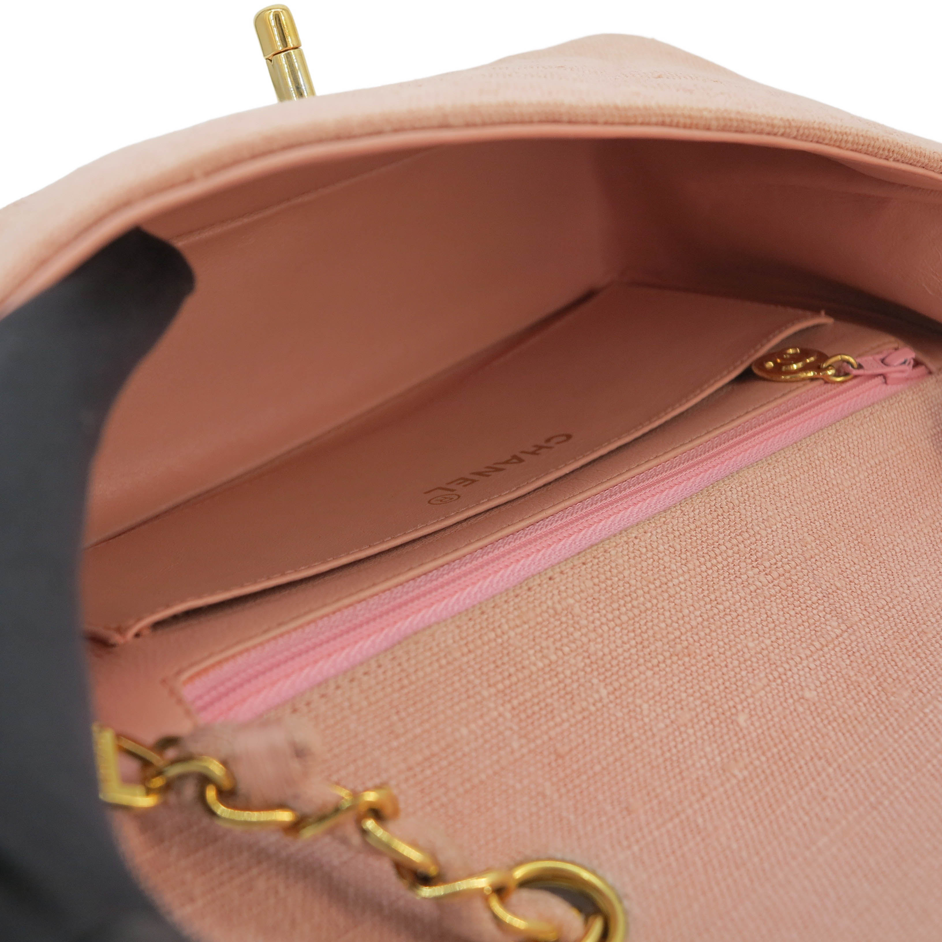 Vintage Small Diana Flap Bag in Pink Linen