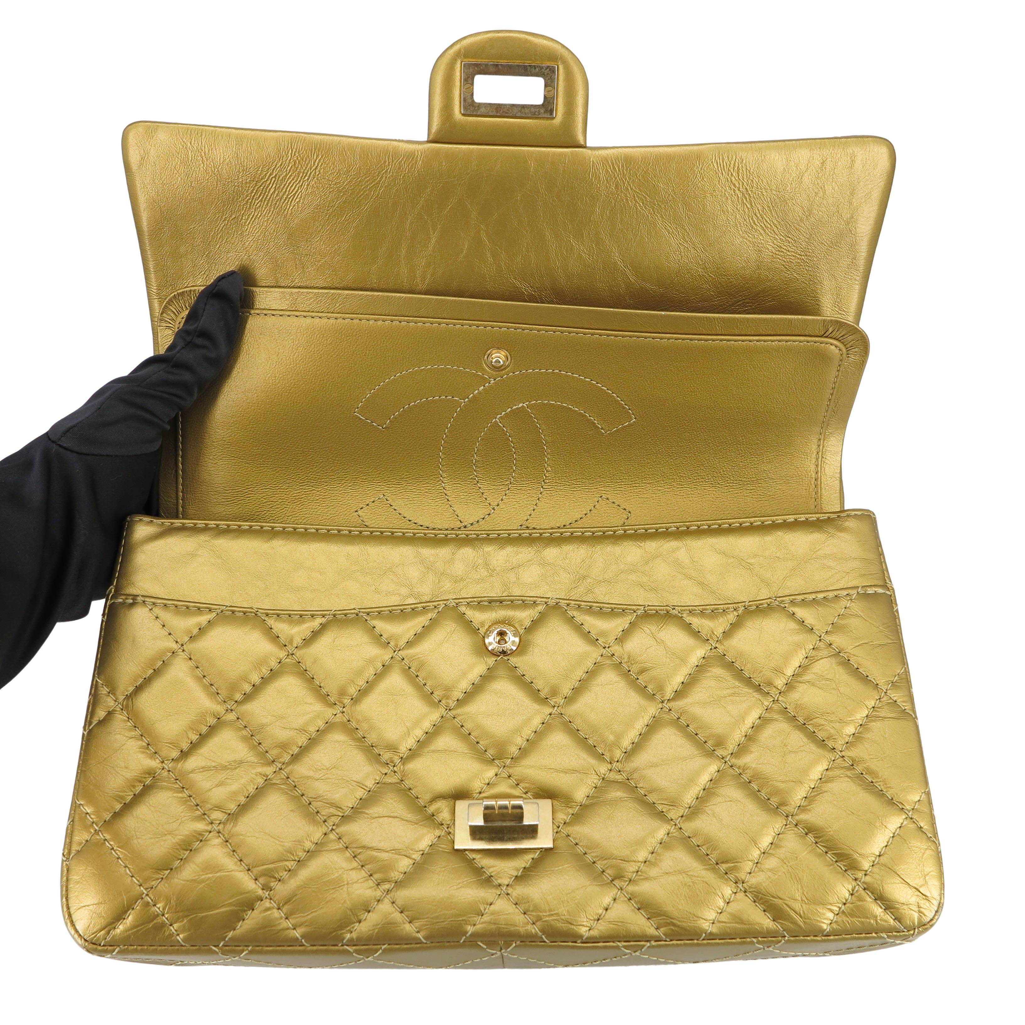 2.55 Reissue Large Flap Bag Size 226 in Gold Aged Calfskin