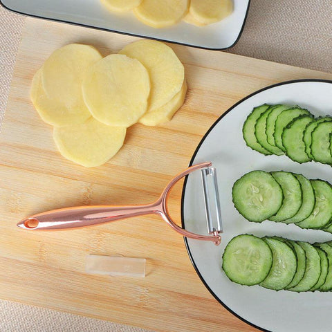 Asdirne Peeler with sharp flat blade