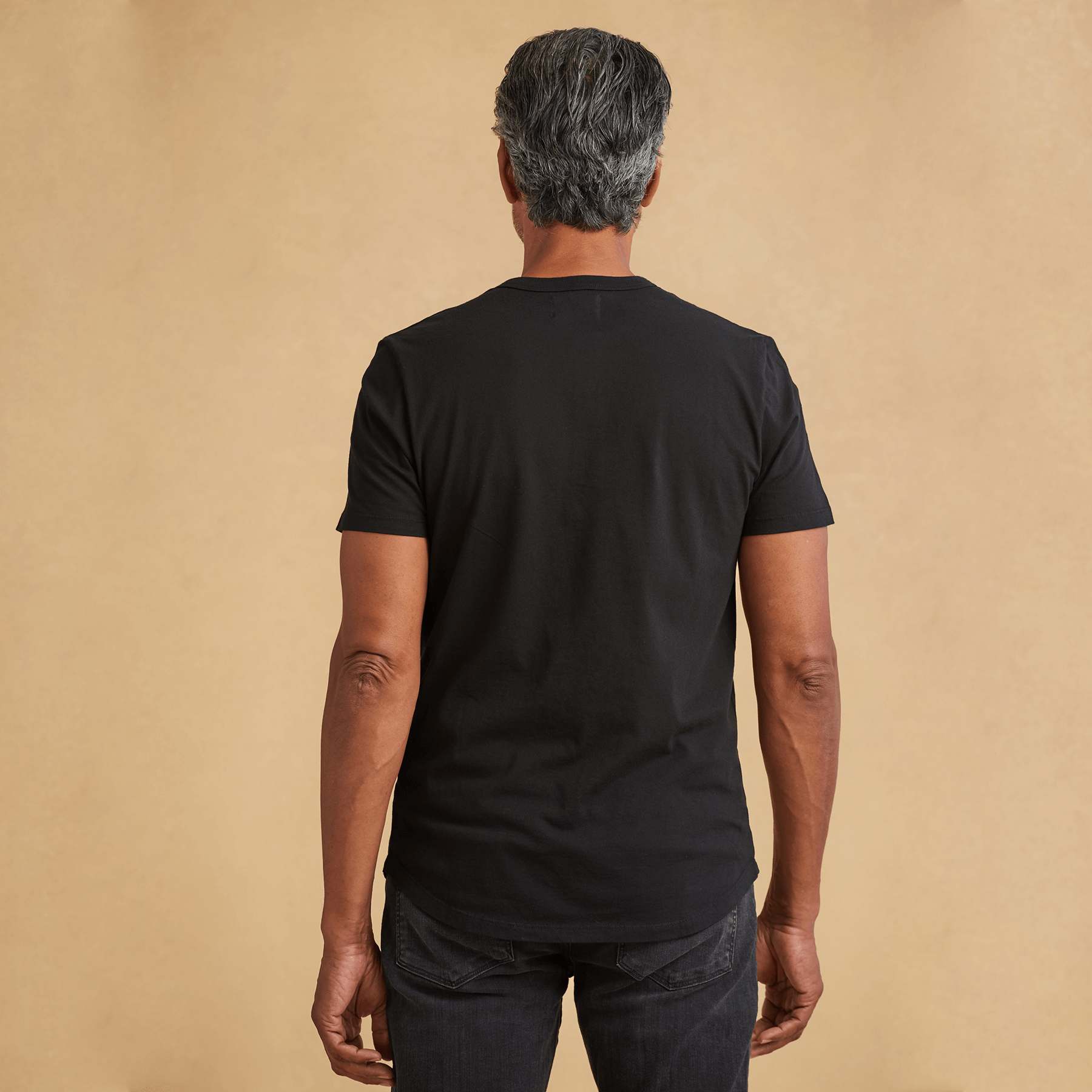 Mens Short Sleeve Henley Curved Hem