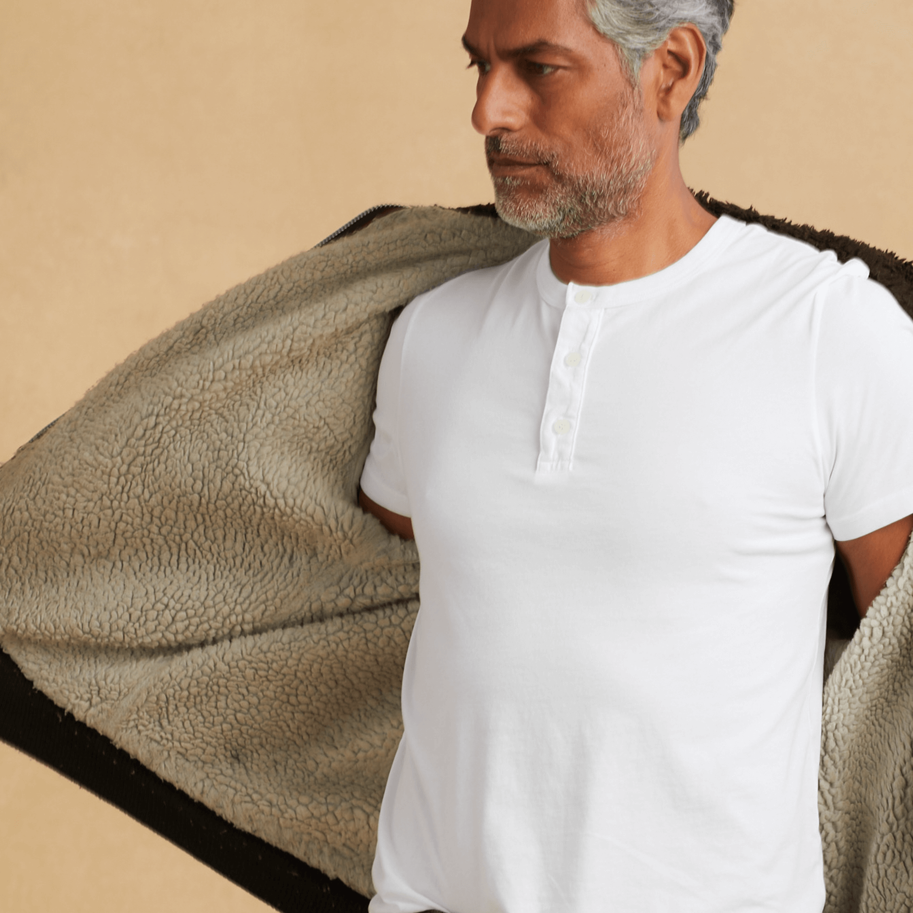 Mens Short Sleeve Henley Curved Hem