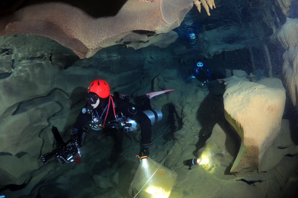 OrcaTorch D630 for Cave Diving