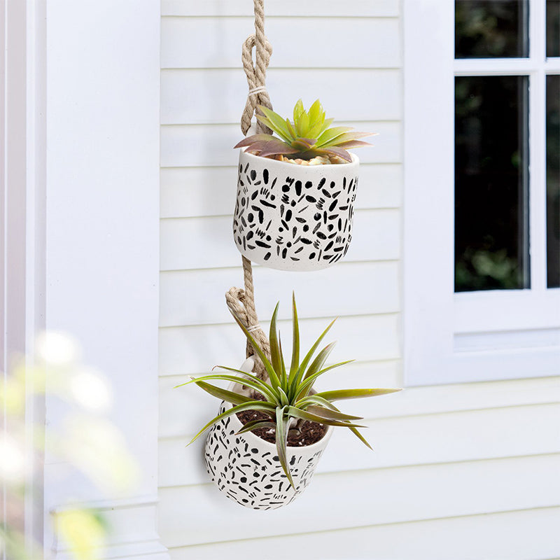 hanging-planters