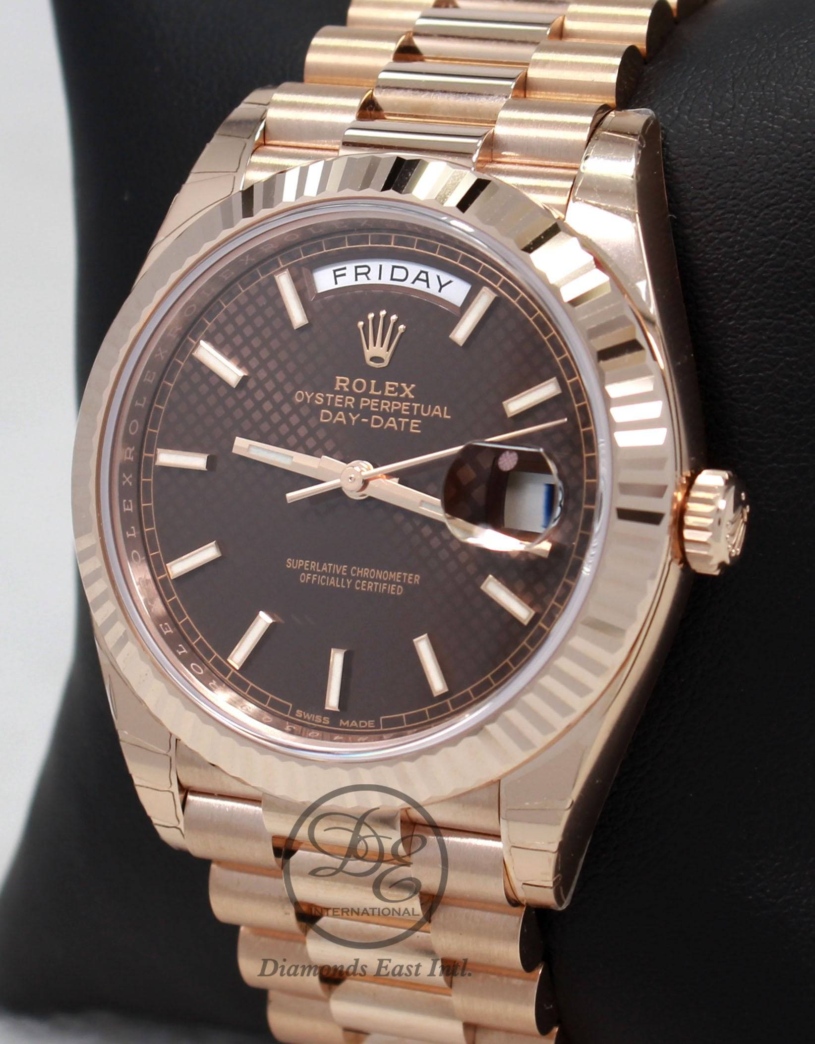 Rolex Oyster Perpetual Day-Date 40 228235 (Unworn)