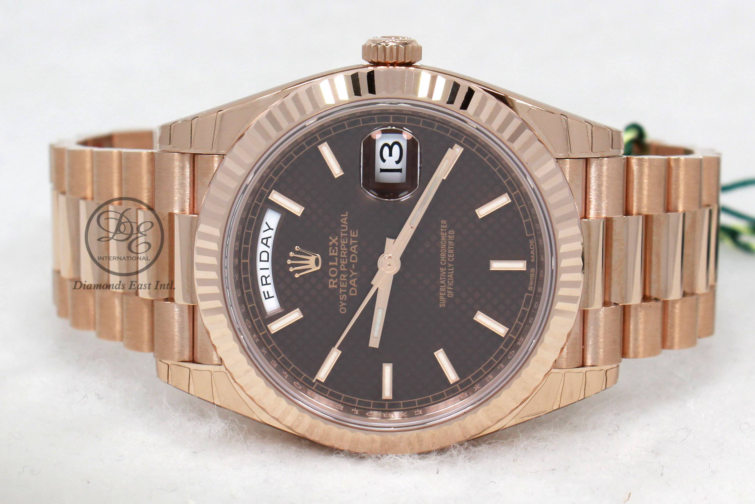 Rolex Oyster Perpetual Day-Date 40 228235 (Unworn)