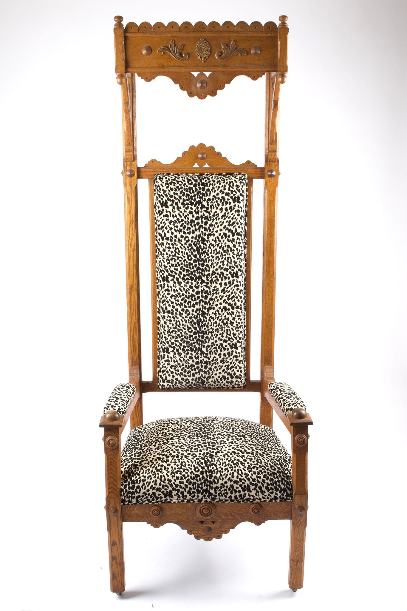 Throne Chair in Leopard Velvet