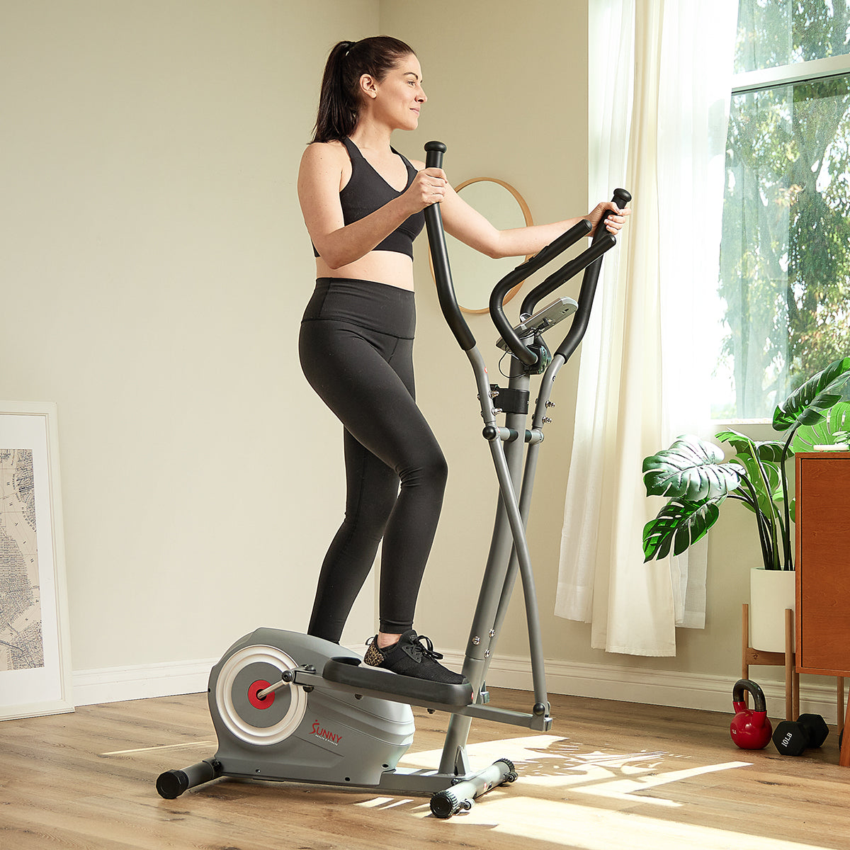 Essentials Series Magnetic Smart Elliptical with Exclusive SunnyFit? App Enhanced Bluetooth Connectivity