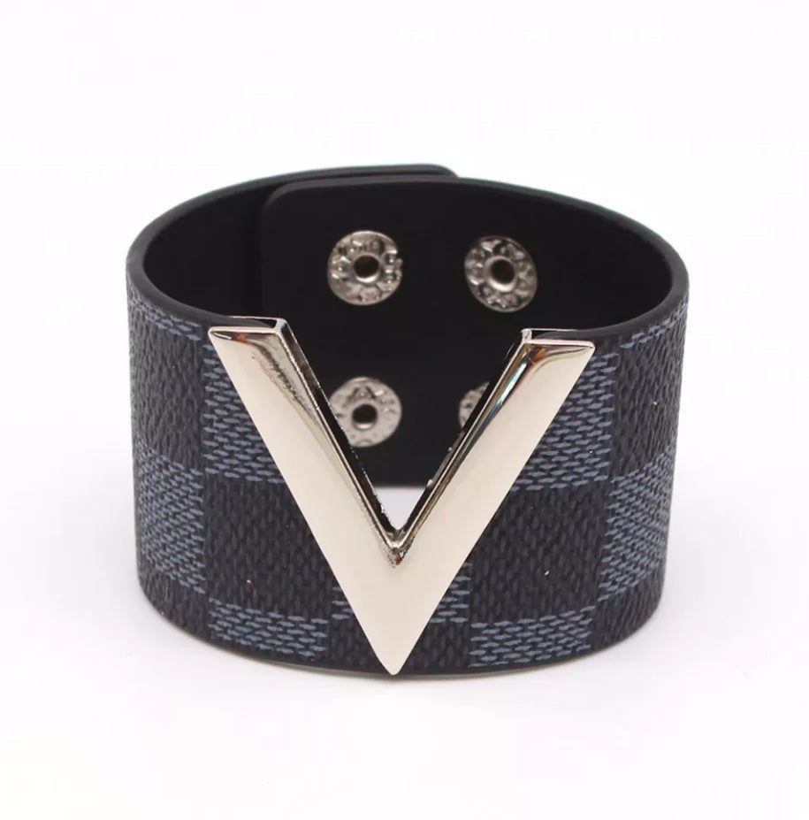 Fashion Mogul Cuff Bracelet