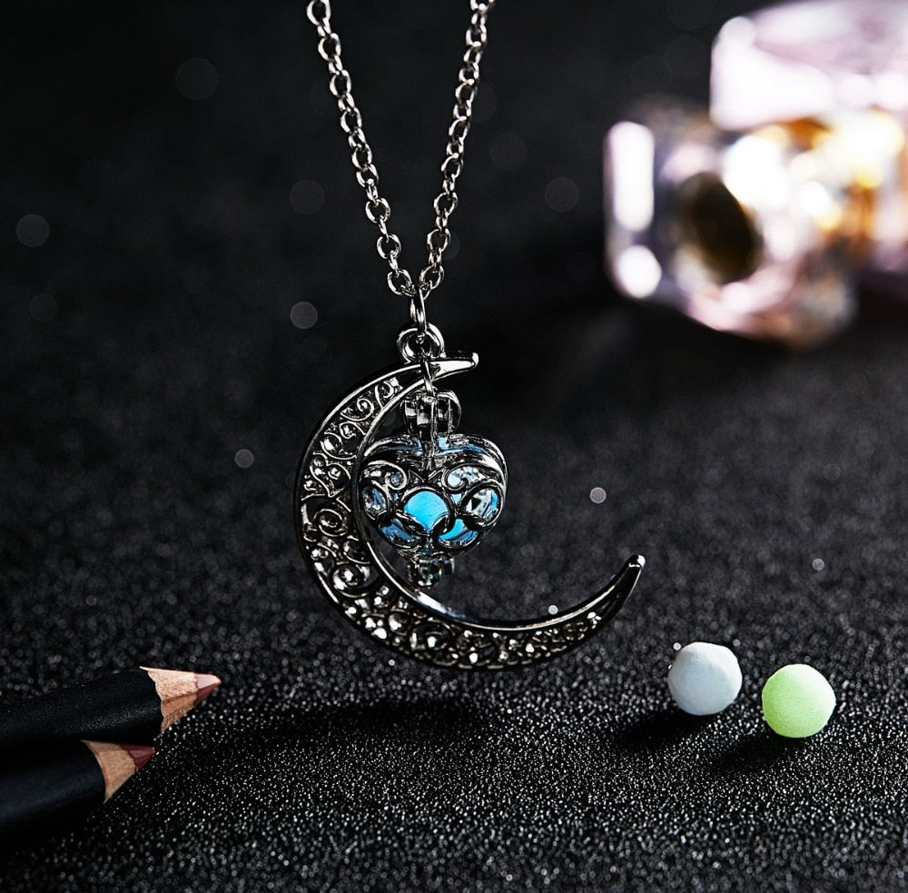 Glow In The Dark Moon Square Heart Necklaces