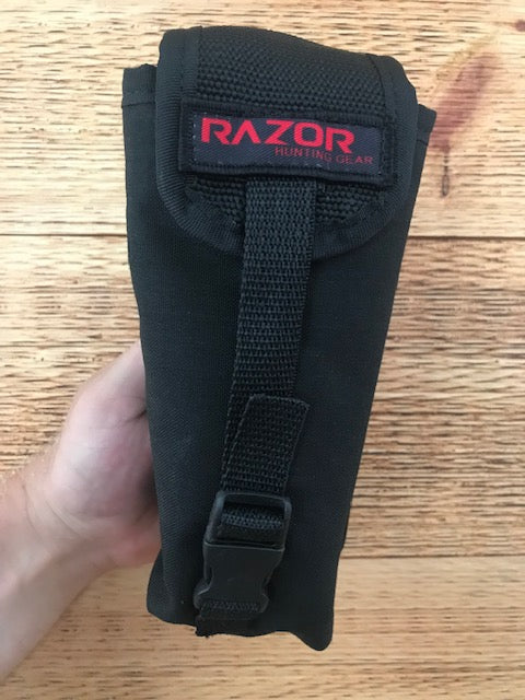RAZOR POUCHES AND BELTS