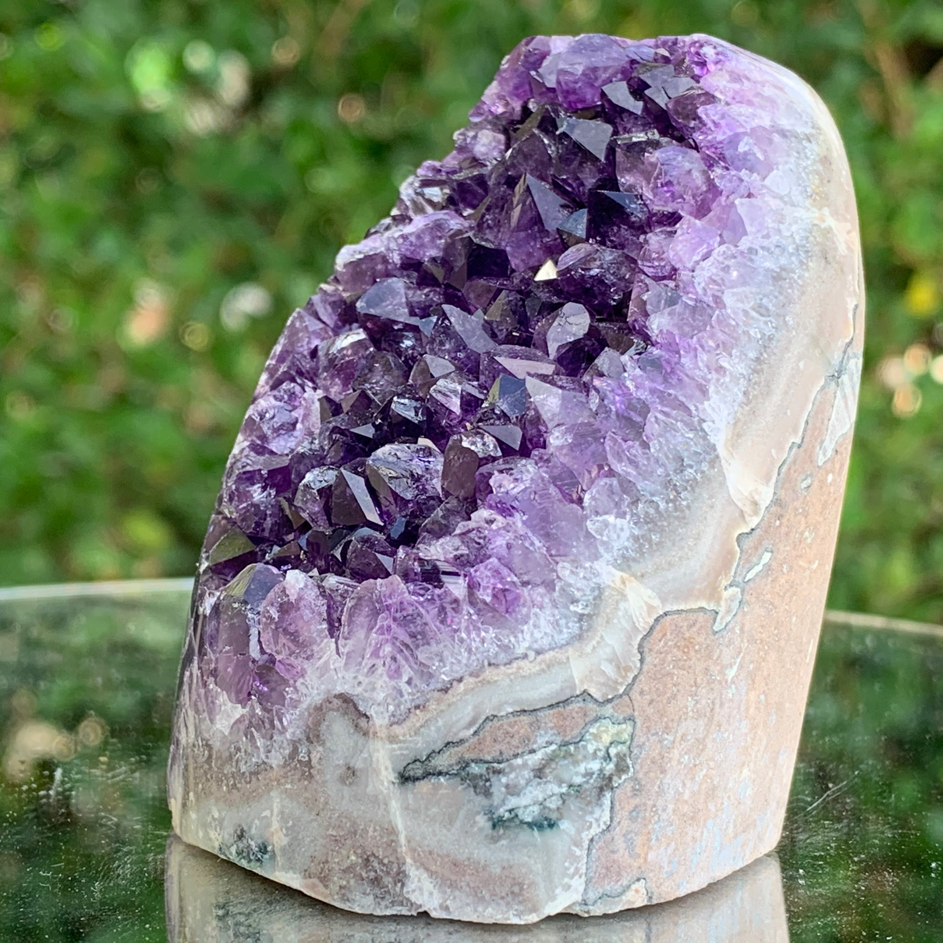 262.3g 5x5x8cm Purple Amethyst Geode from Uruguay