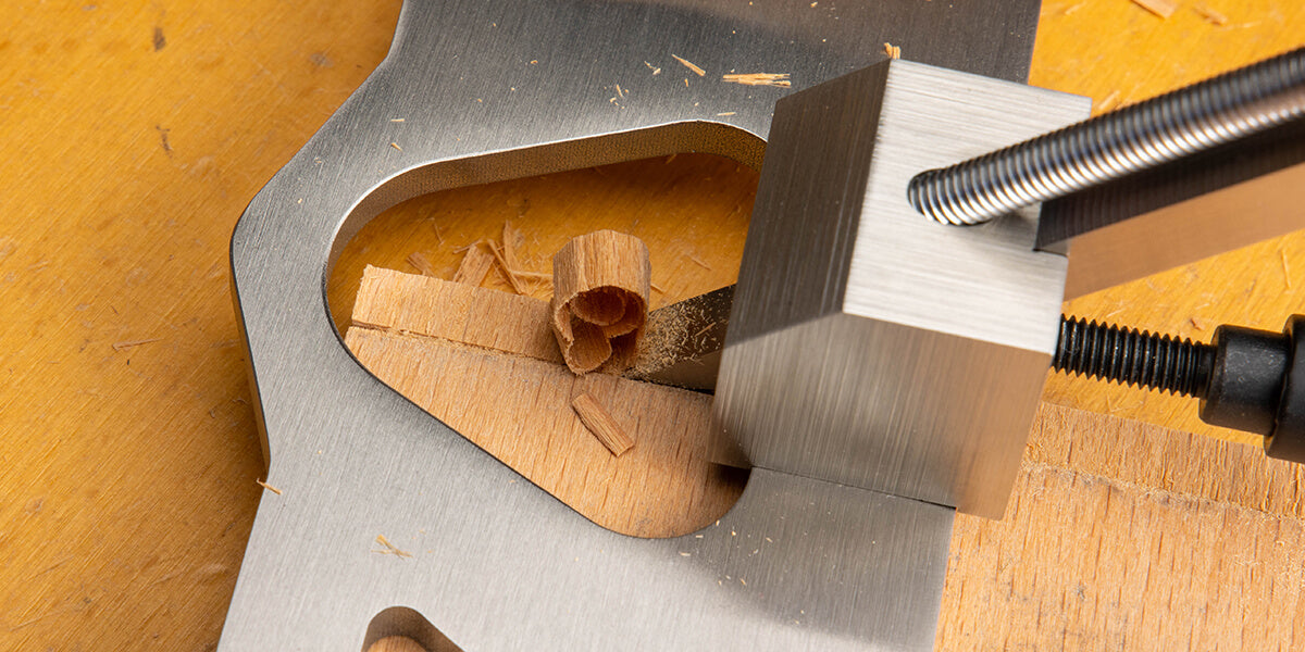 R022 Router Plane Cut