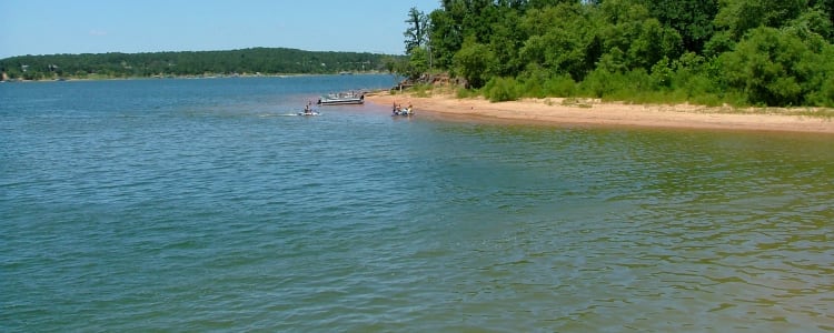 Lake Eufaula Paddle Boarding in Oklahoma