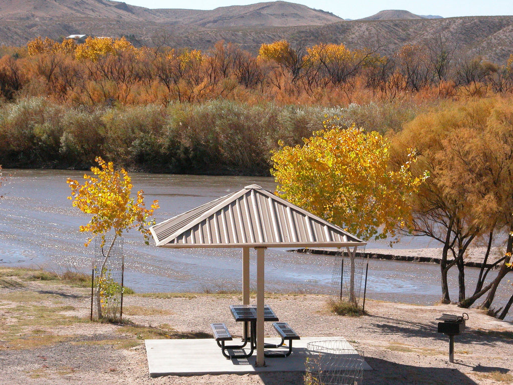 Leasburg Dam State Park, Radium Springs, paddle boarding in new mexico