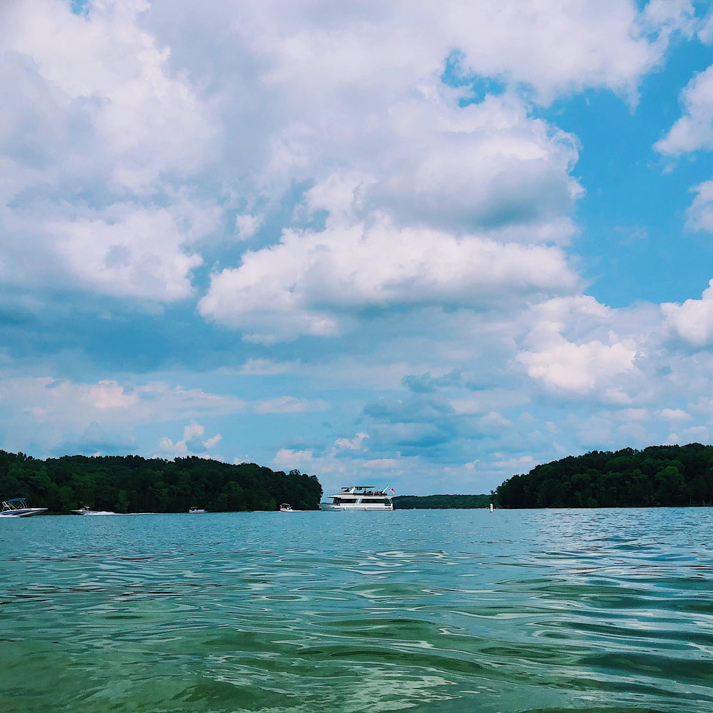 Percy Priest Lake paddle boarding in tennessee