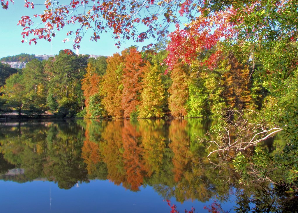 Stone Mountain Lake Atlanta Paddle Boarding