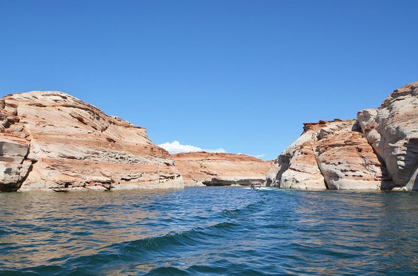 lake powell paddle boarding